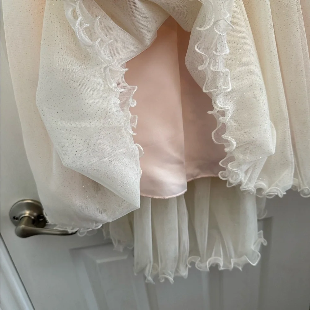 American Princess Satin Label in Soft Blush and‎ Gold Embroidery